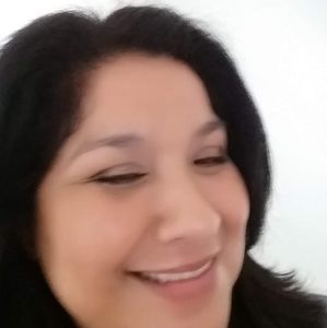 Meet your Posher, Bibi